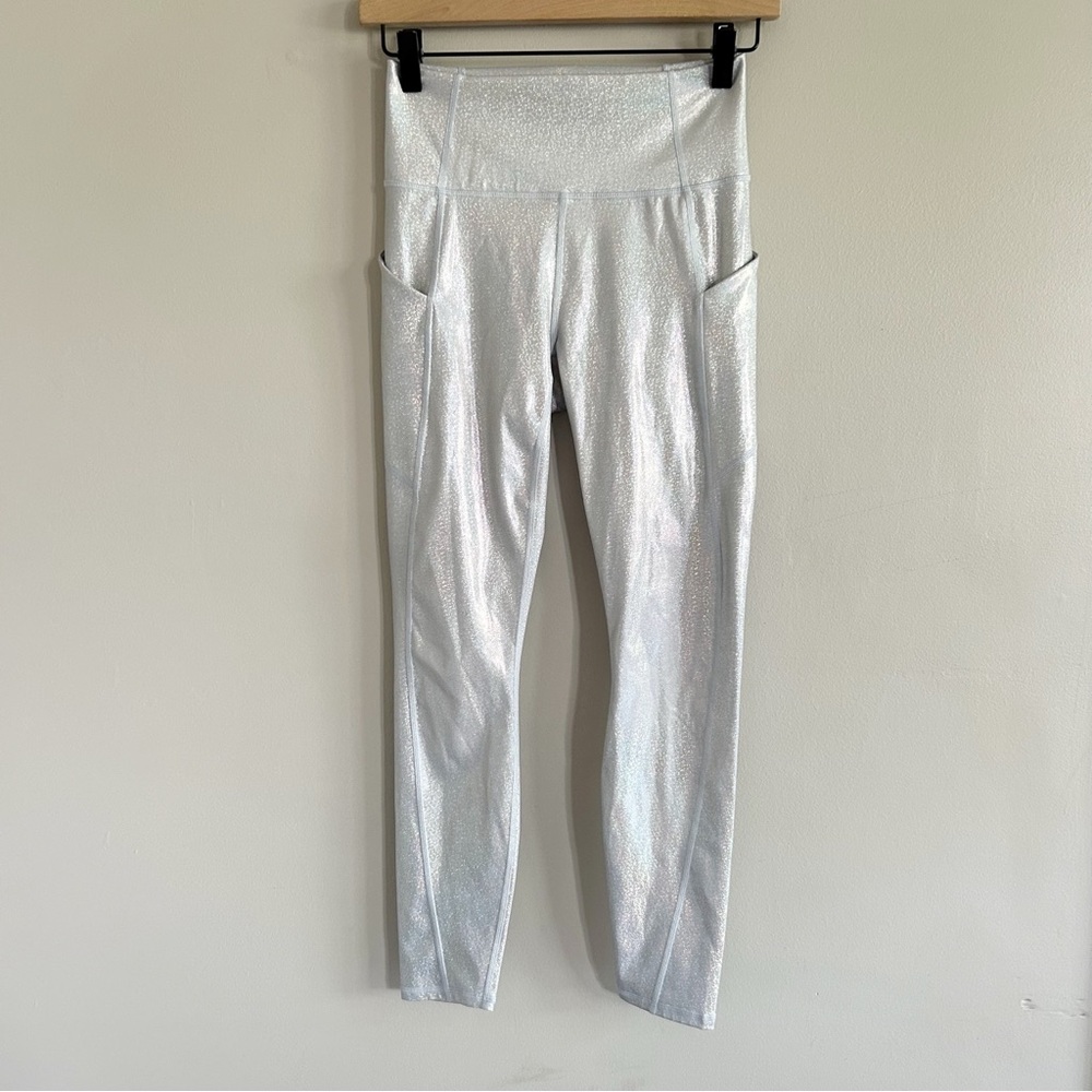 Fabletics • Silver Shimmer Leggings